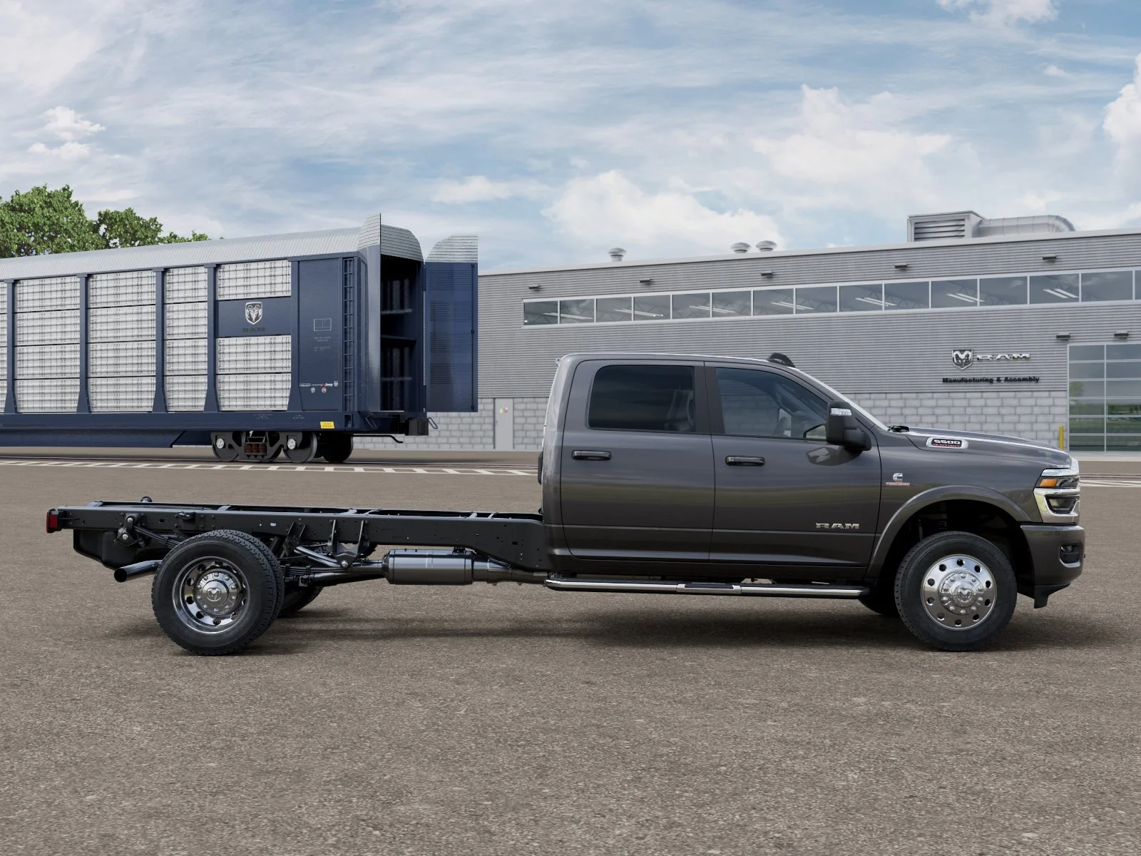 New 2026 Granite Crystal Metallic Clear-Coat Exterior Paint RAM Tradesman image 12