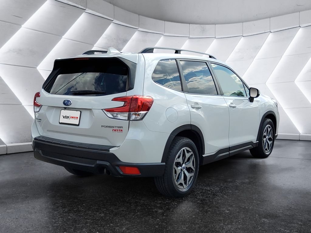 Used 2021 White Subaru Premium image 4