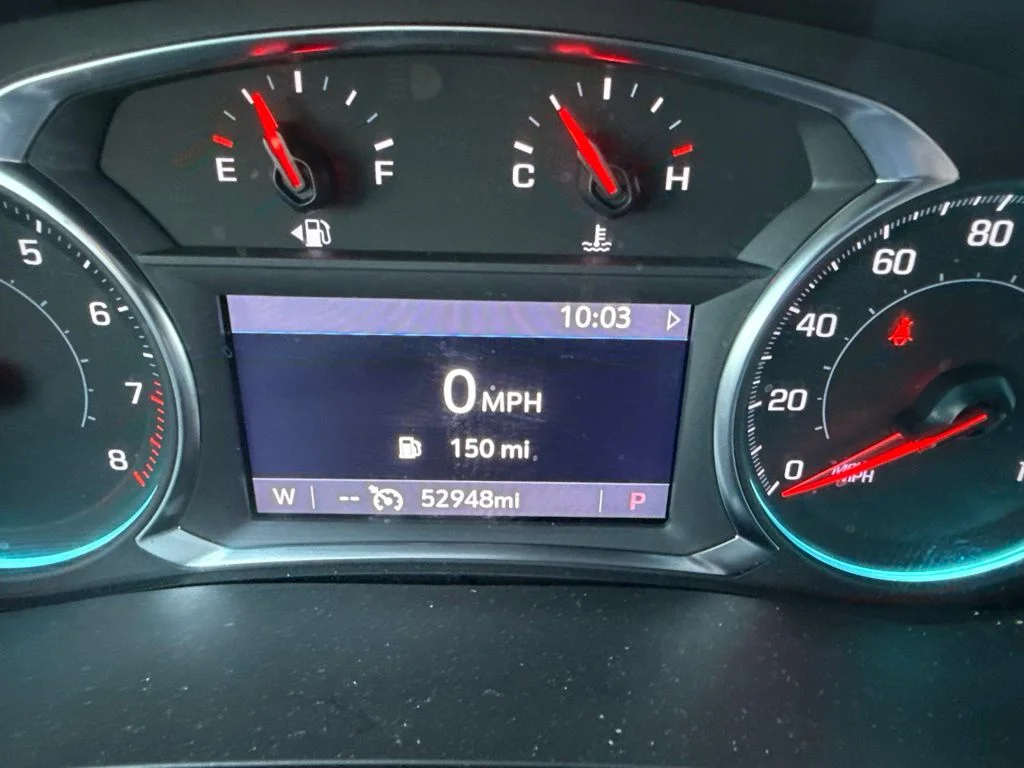 Used 2023 Silver Sage Chevrolet LT image 7
