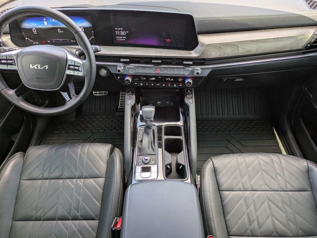 Used 2025 Gray Kia SX X-Line image 21