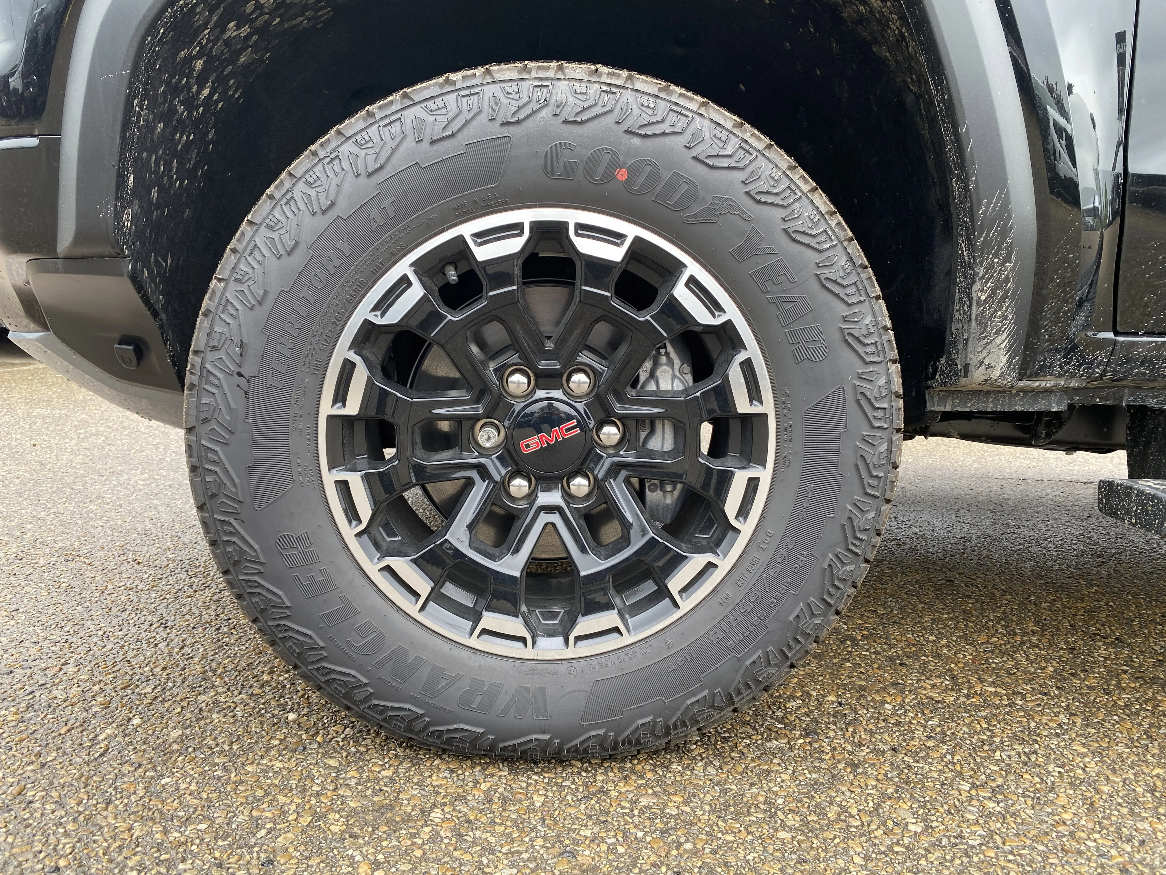 New 2026 ONYX BLACK GMC 4WD AT4 image 11