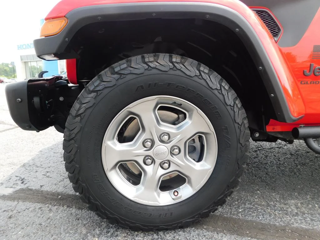 Used 2021 Red Jeep Willys image 12