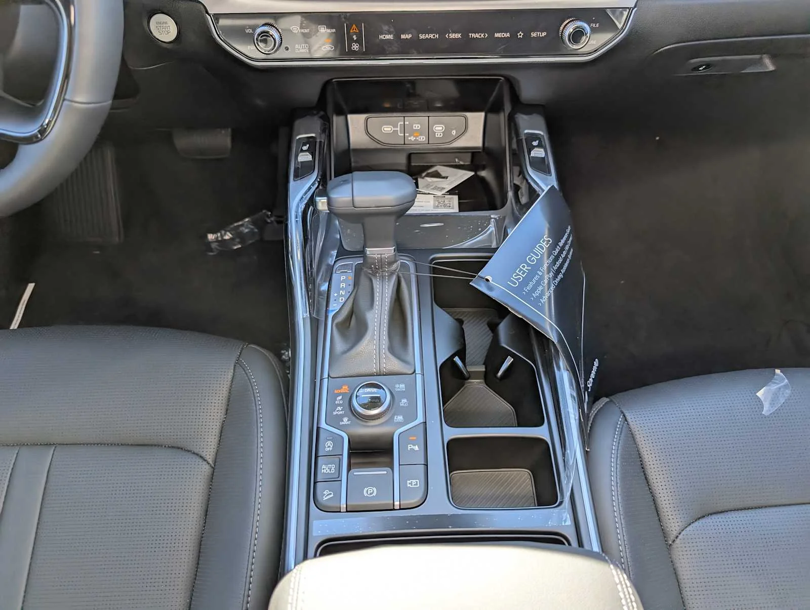 2026 Kia Sorento EX - Photo 13