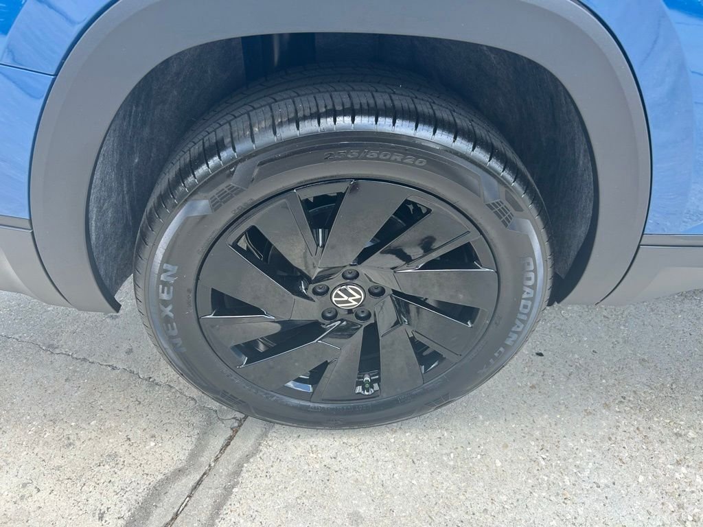 New 2026  Volkswagen 2.0T SE w/Technology image 24