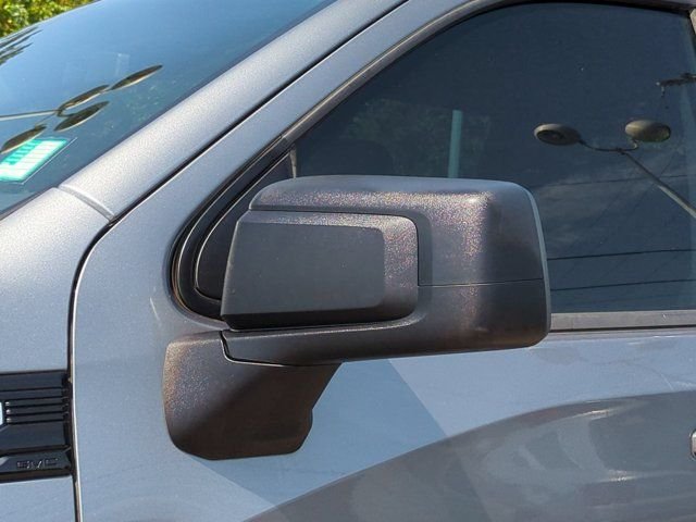 Used 2020 Gray GMC Elevation image 12