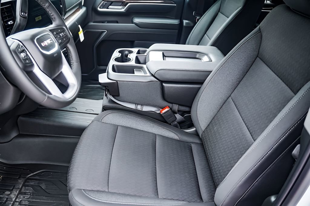 New 2026 Summit White GMC SLE image 11