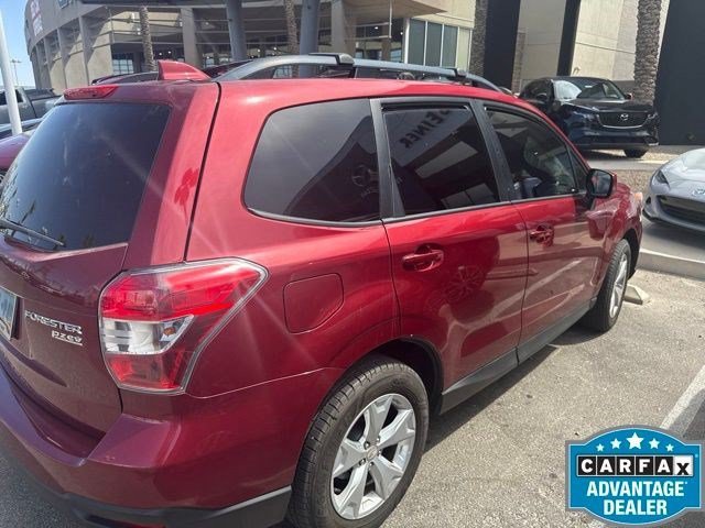 Used 2016 Venetian Red Pearl Subaru 2.5i Premium image 5
