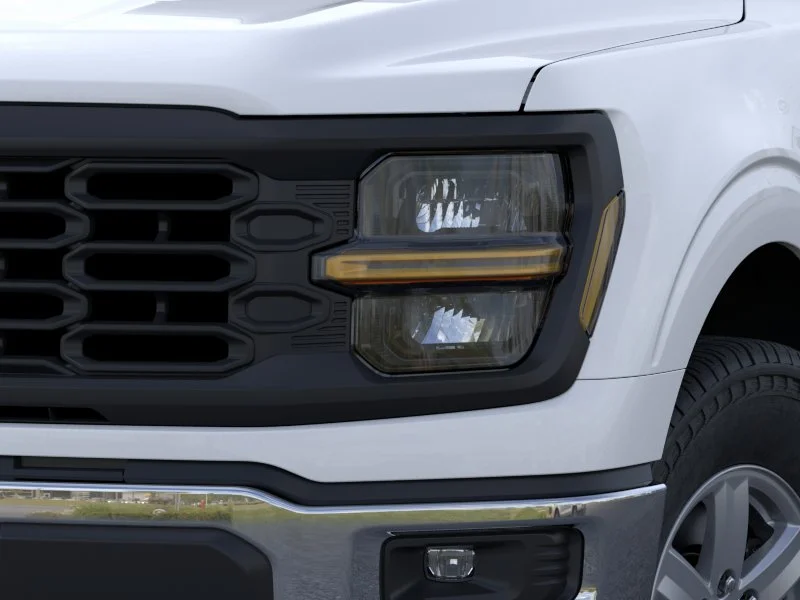 New 2026 Oxford White Ford XL image 18