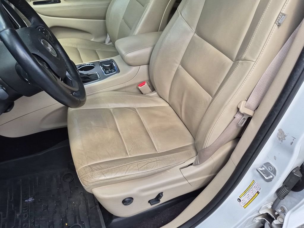 Used 2018 White Jeep Limited image 24