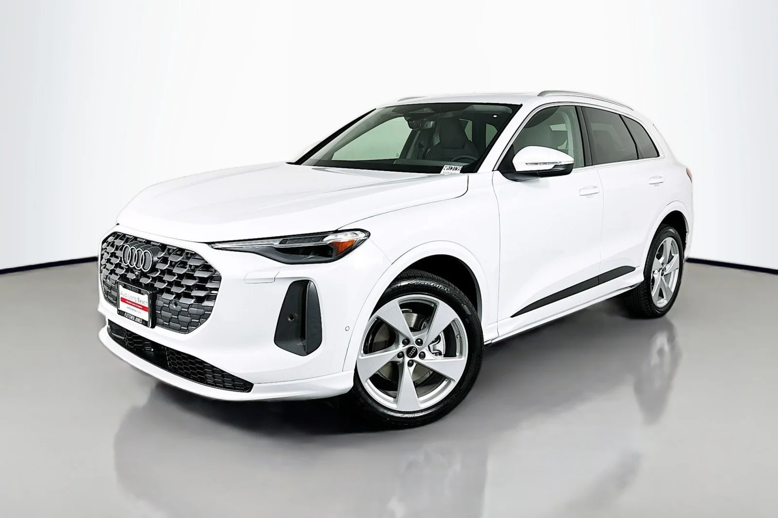 2025 Audi Q5 40 Premium Plus's photo