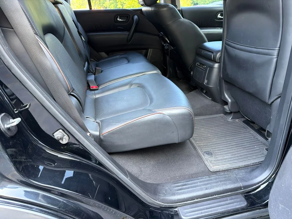 Used 2018 Black Nissan SL image 15