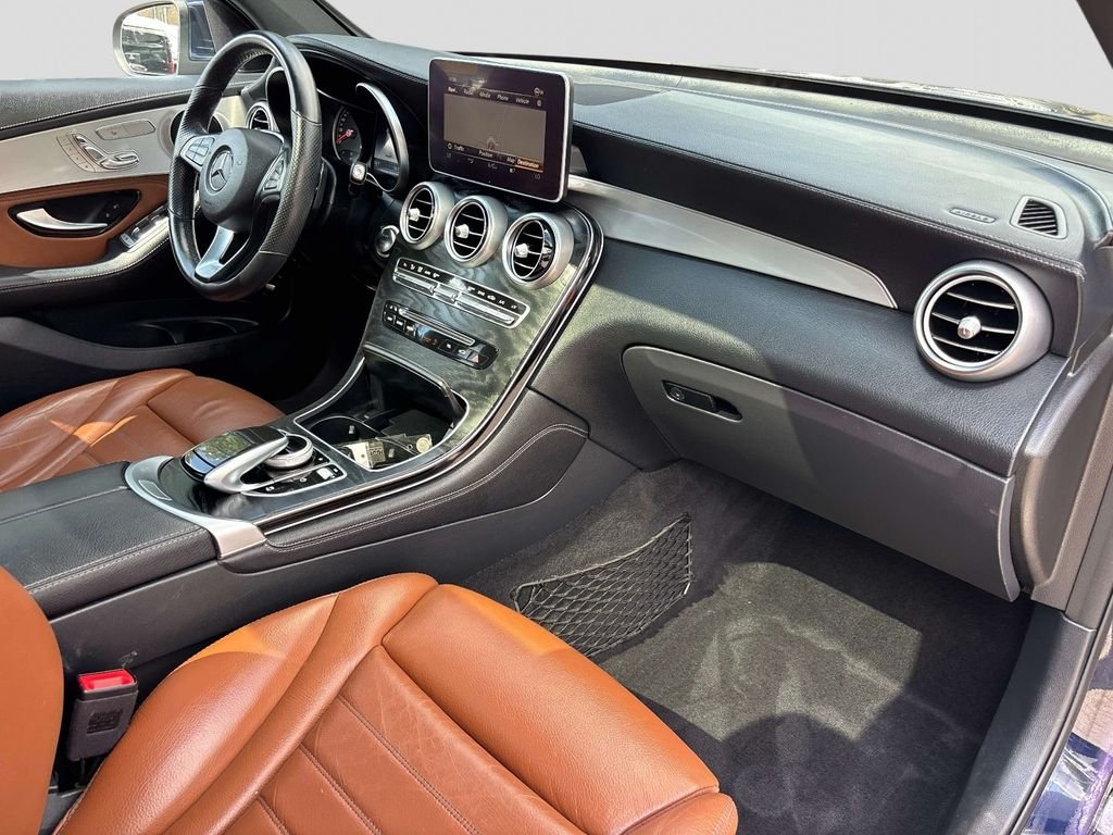 Used 2019 Blue Mercedes-Benz GLC 300 image 19