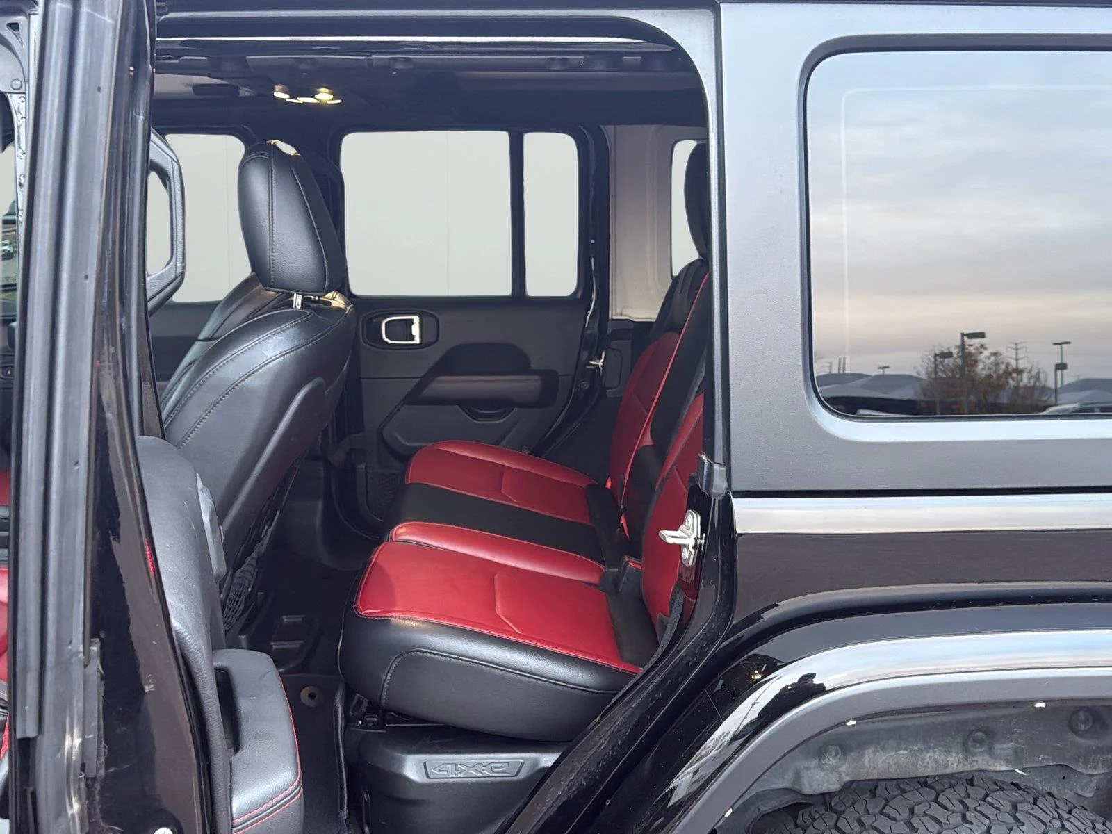Used 2023 Black Clearcoat Jeep Rubicon 20th Anniversary image 9