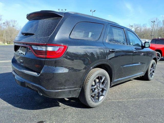 New 2026 Diamond Black Clear-Coat Exterior Paint Dodge GT PLUS image 7