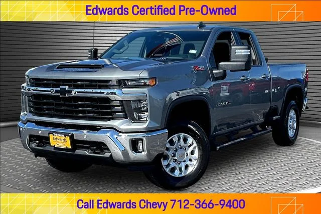 Used 2025 Gray Chevrolet LT image 1