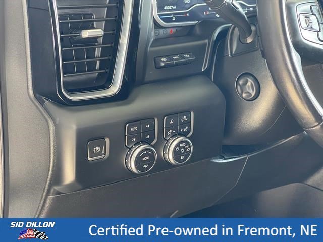 Used 2023 White Frost Tricoat GMC Denali Ultimate image 14