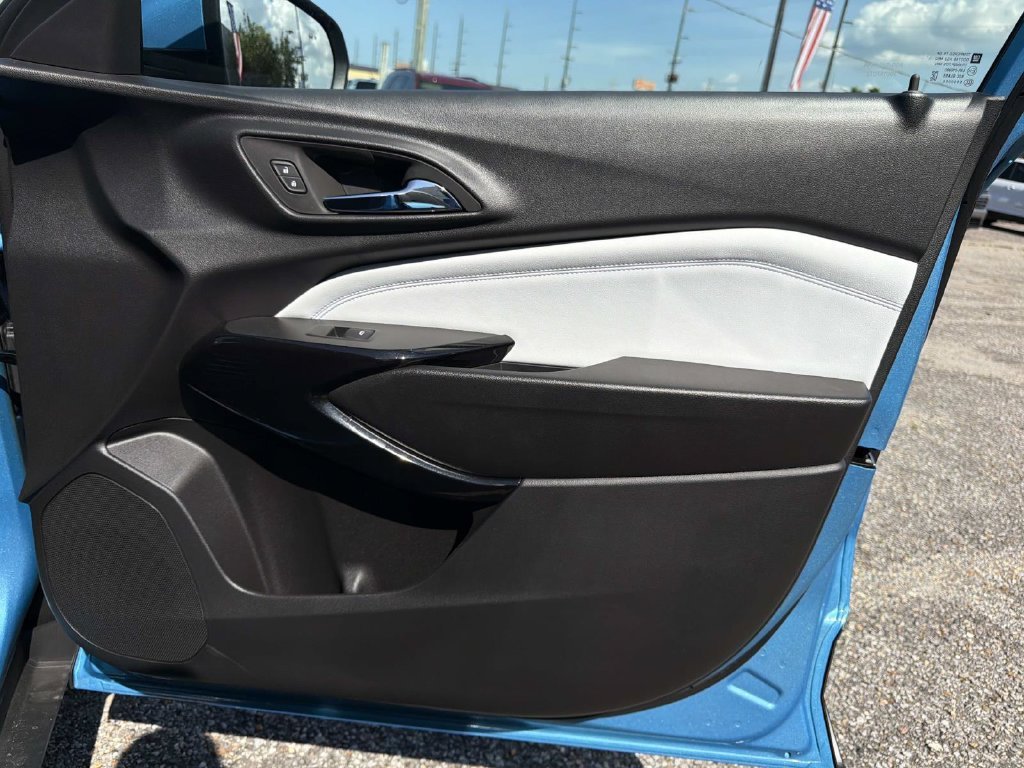 2026 Chevrolet Trax LT - Photo 14