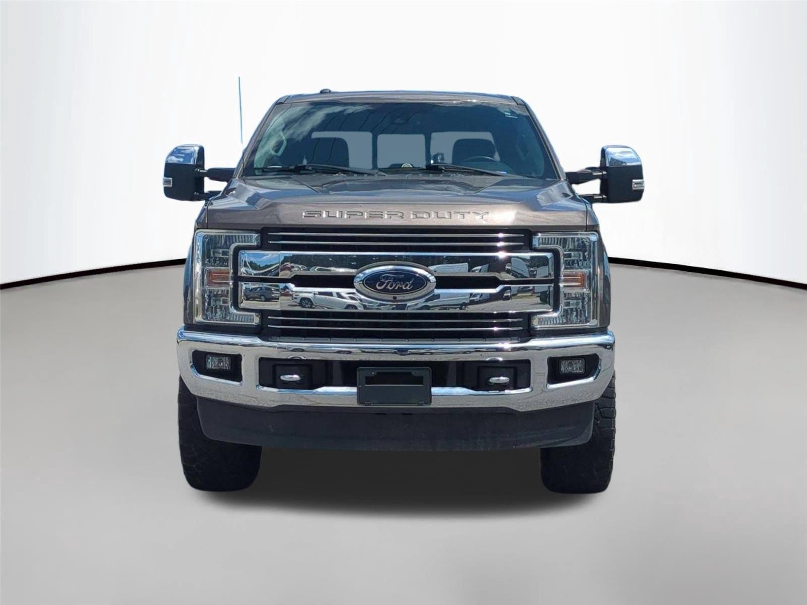 Used 2018 Stone Gray Metallic Ford LARIAT image 5