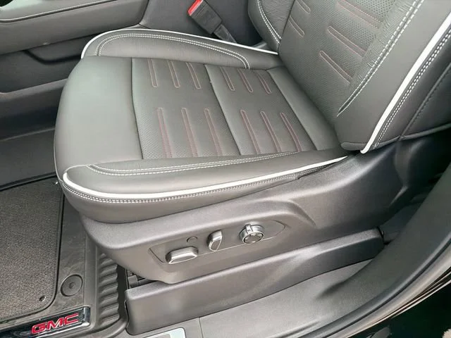 2026 GMC Sierra 1500 AT4X - Photo 21