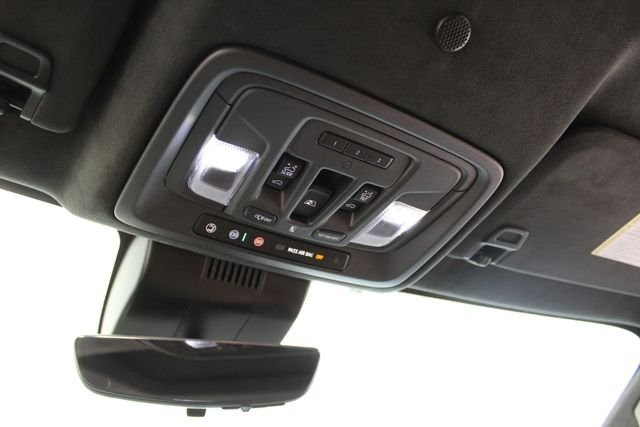 Used 2025 Blue GMC Denali Ultimate image 25