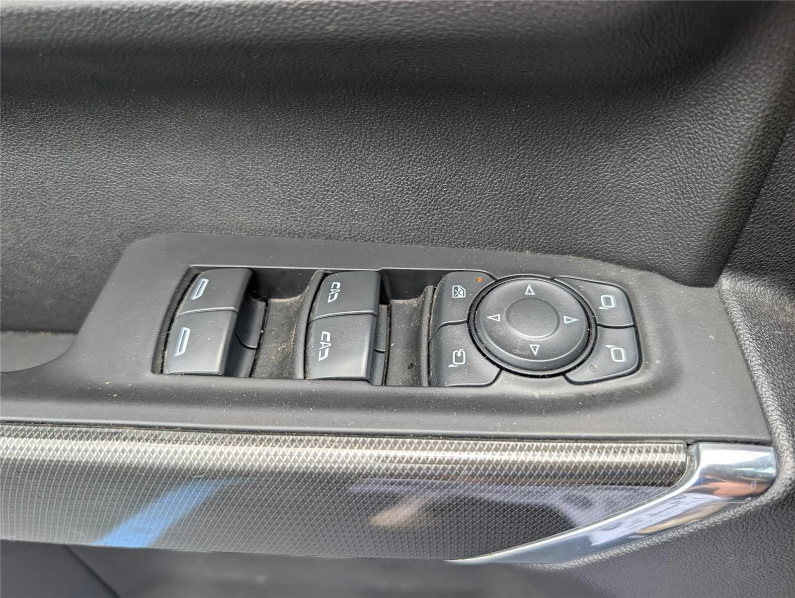 Used 2021 Onyx Black GMC AT4 image 28