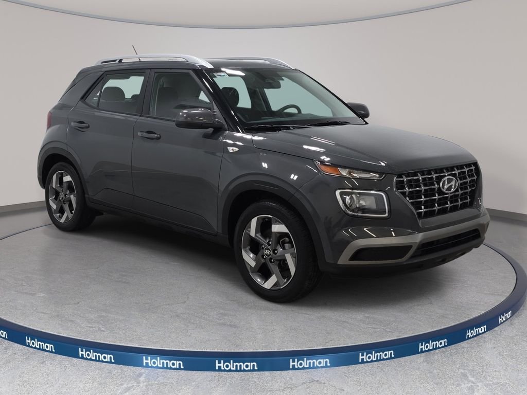 Used 2025 Ecotronic Gray Hyundai SEL image 4