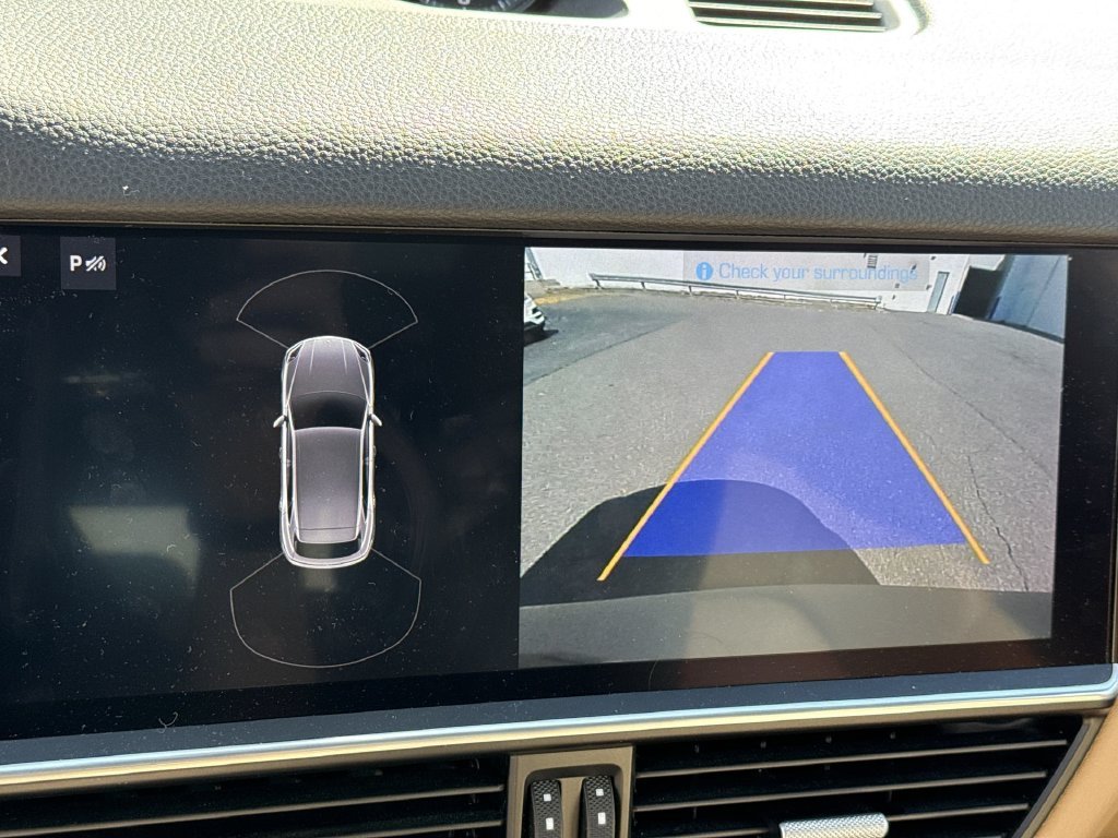 Used 2020 Blue Porsche Base image 9