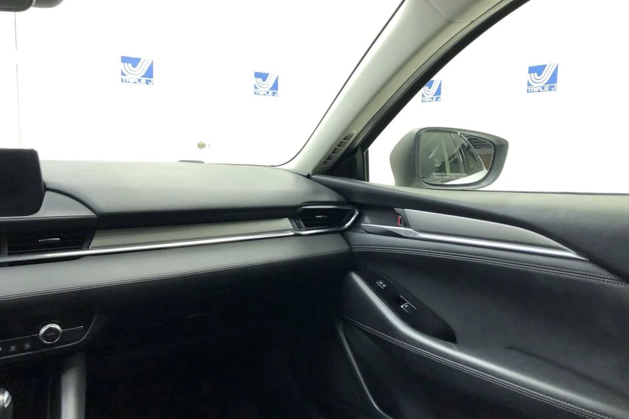 Used 2021 Snowflake White Pearl Mazda Grand Touring image 11