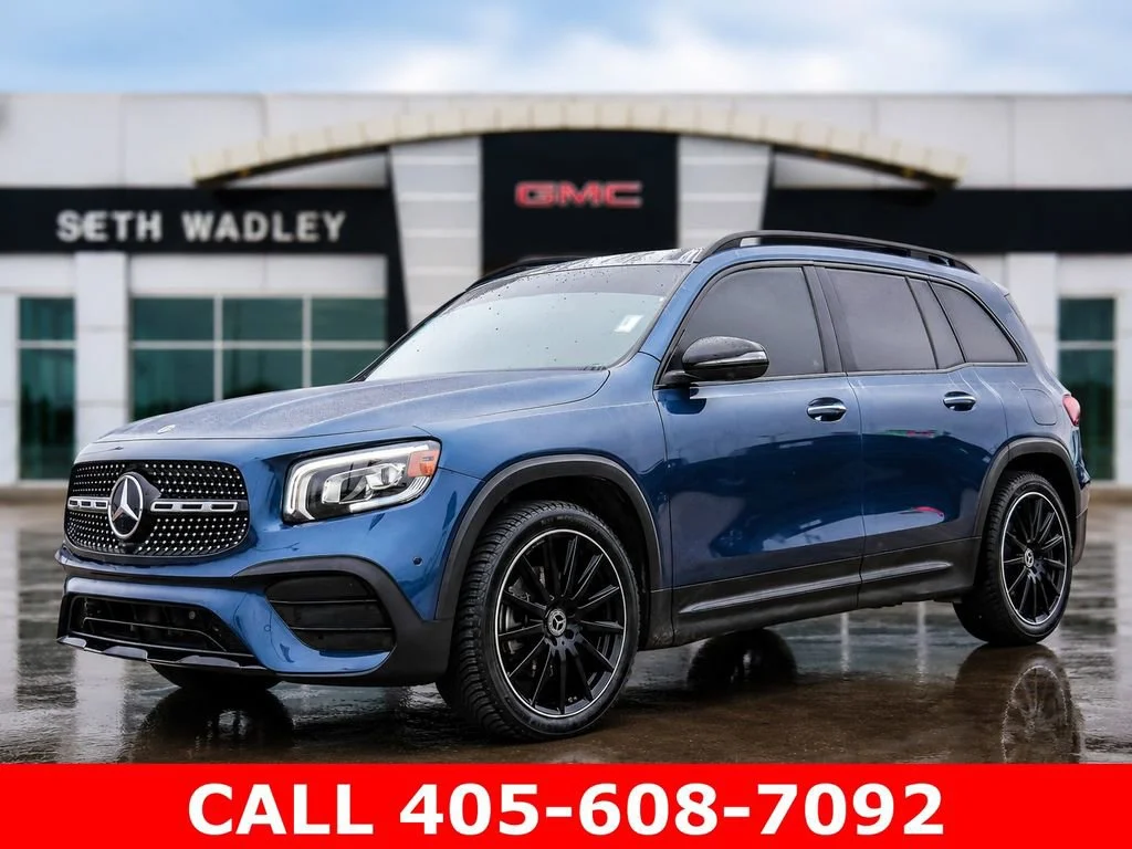 Used 2021 Blue Mercedes-Benz GLB 250 image 3