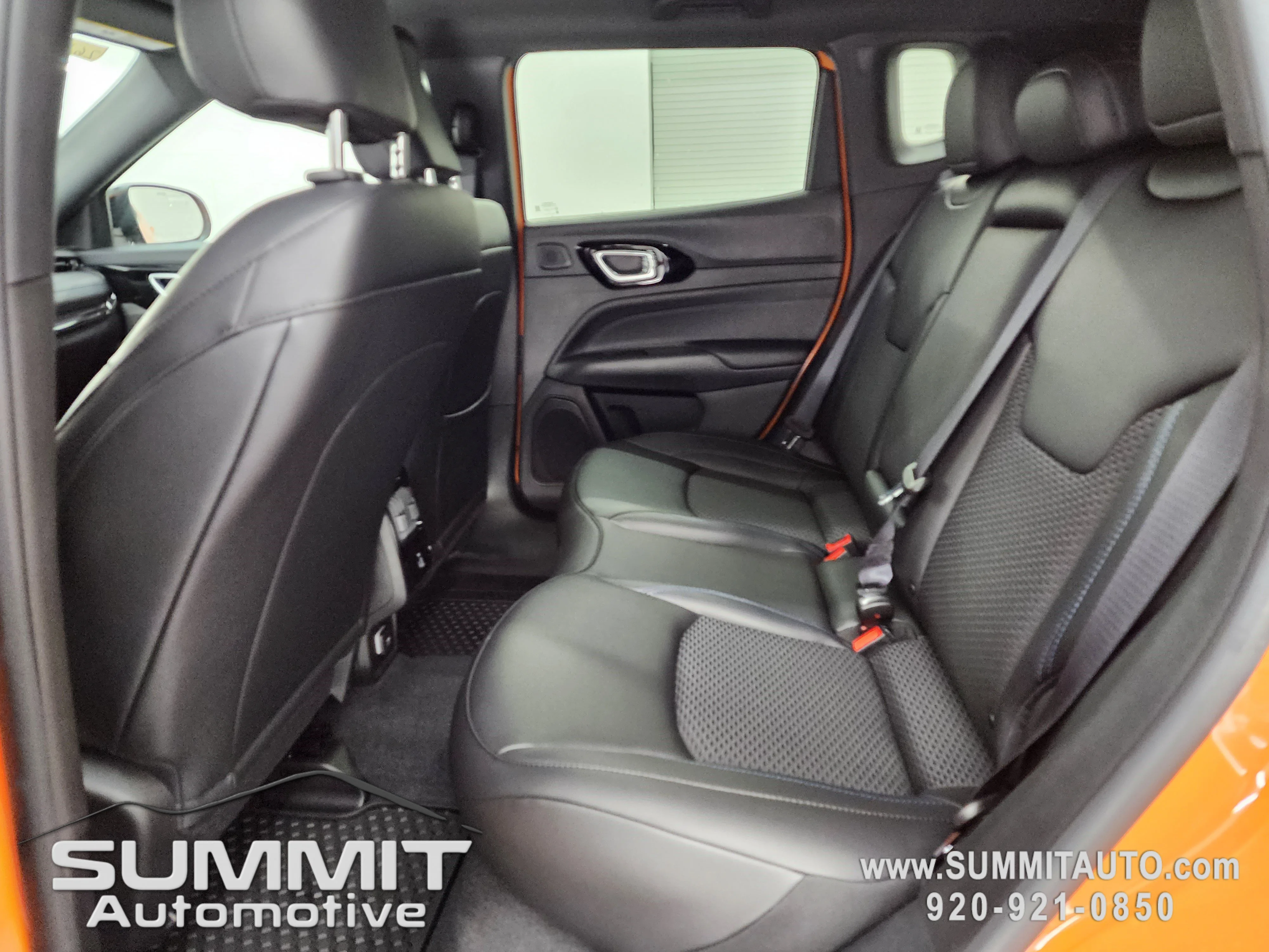 New 2026 Joose Exterior Paint Jeep Latitude image 9