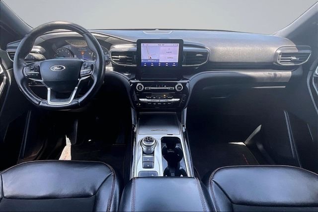 2023 Ford Explorer ST-LINE - Photo 16