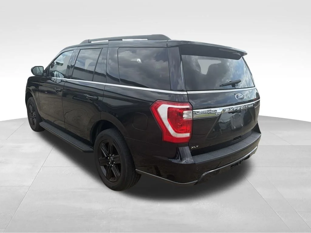 Used 2020 Black Ford XLT image 7