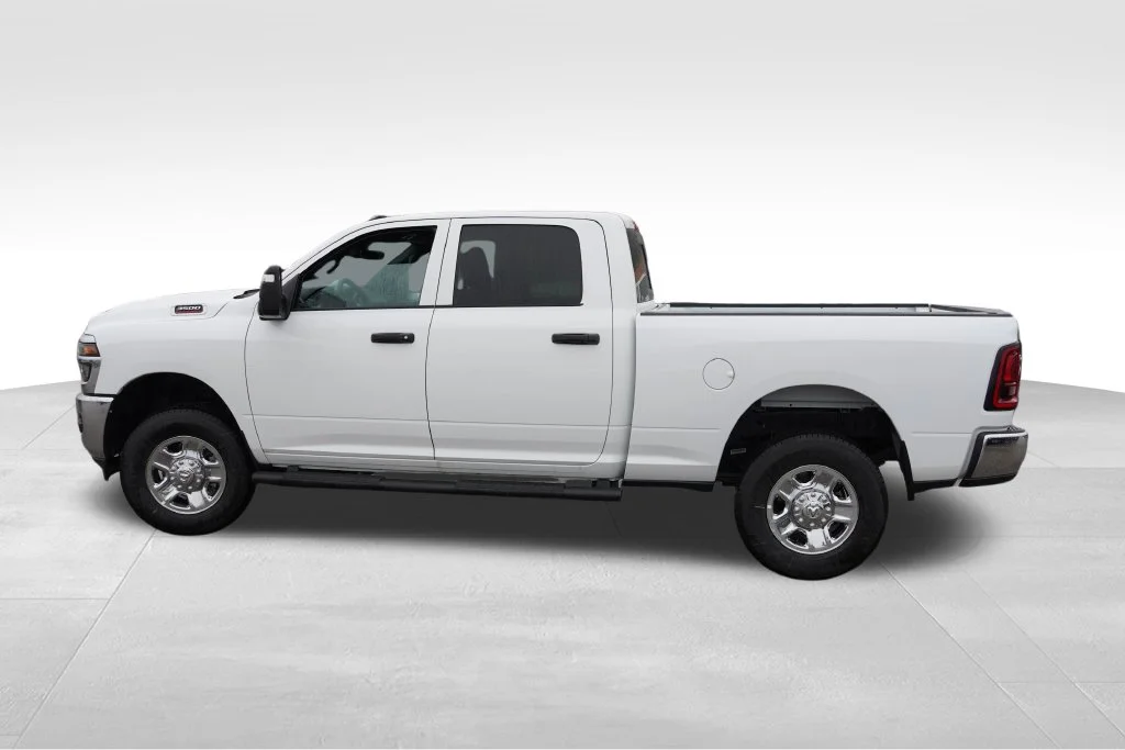 New 2026 Bright White Clear-Coat Exterior Paint RAM Tradesman image 8