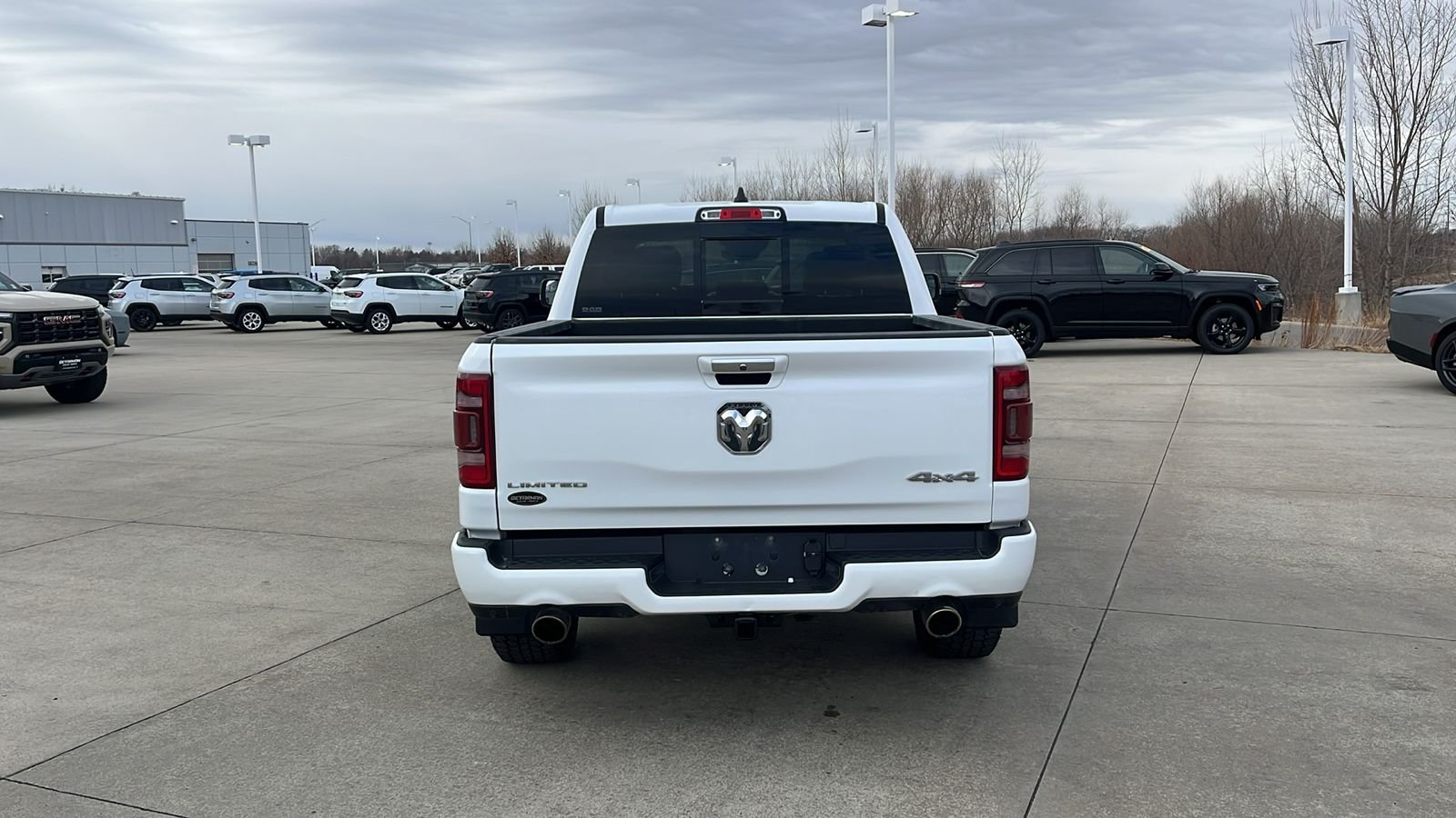 Used 2021 White Ram Limited image 7