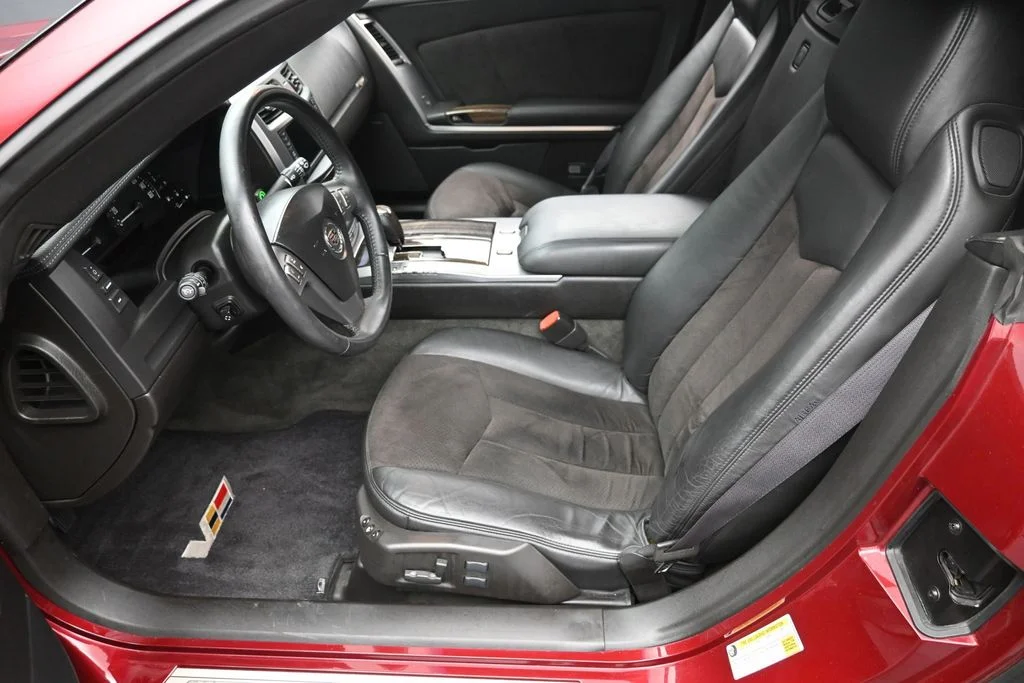 Used 2007 Red Cadillac Base image 11