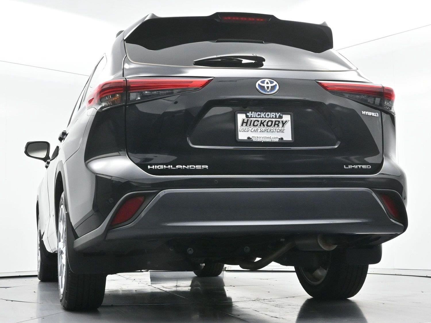 Used 2023 Midnight Black Metallic Toyota Limited image 58
