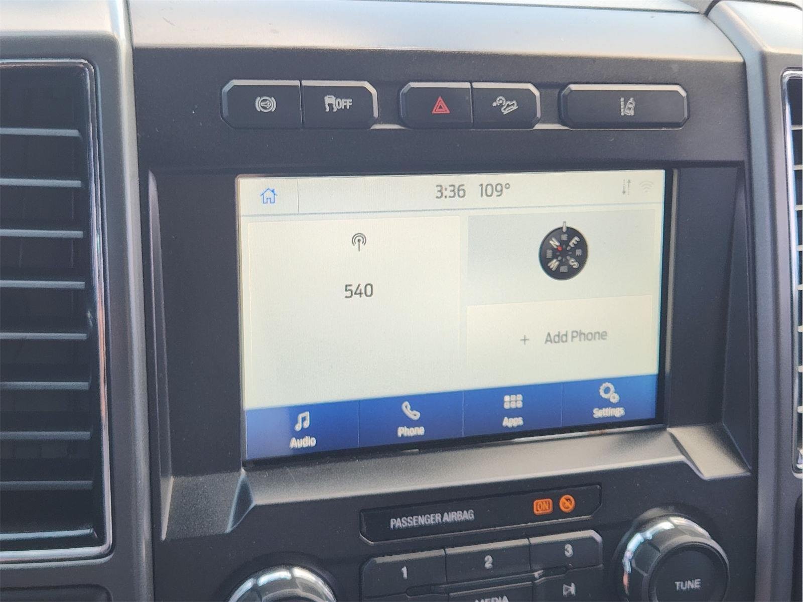 Used 2020 Iconic Silver Ford XLT image 16