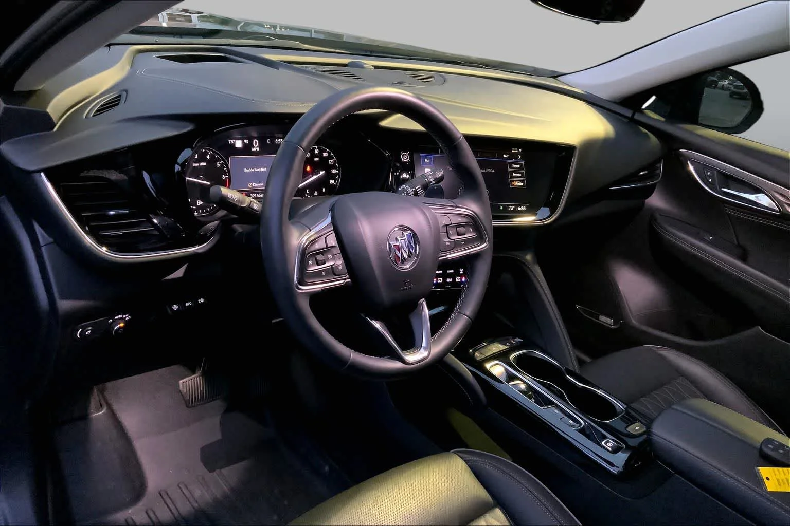 Used 2022 Ebony Twilight Metallic Buick Avenir image 17