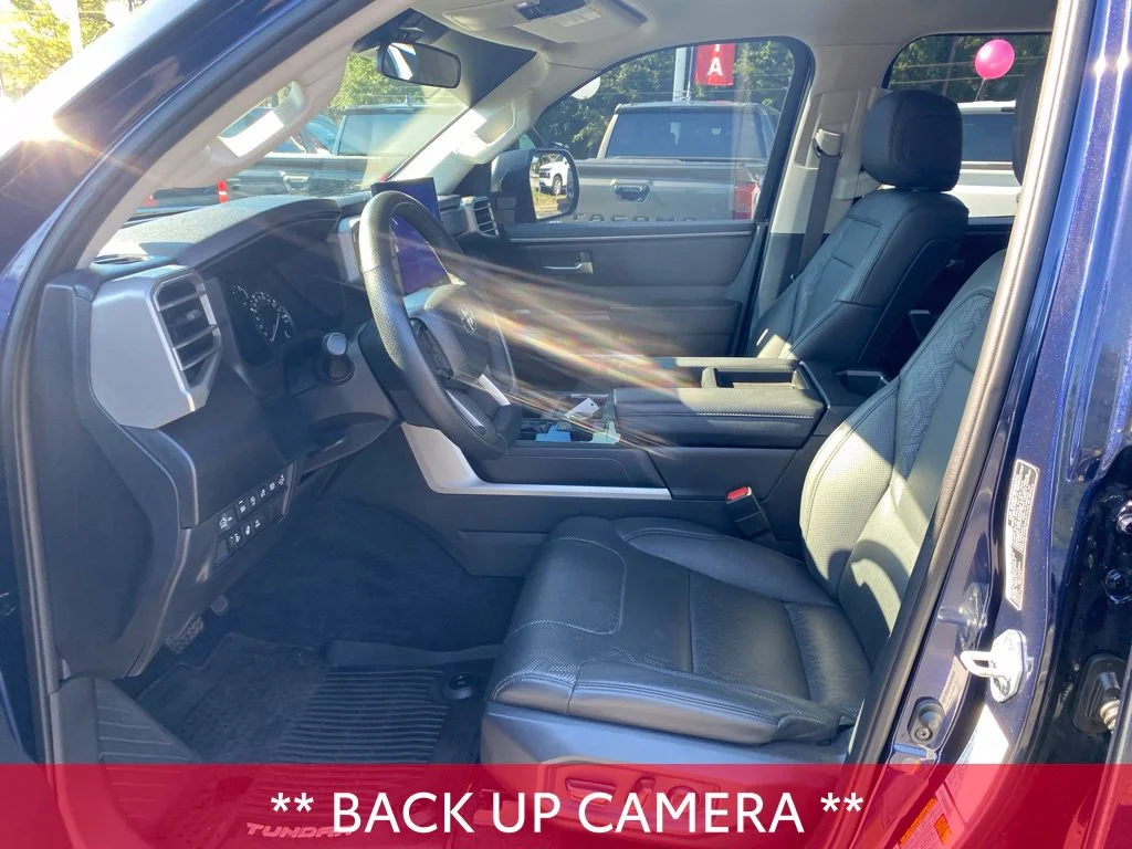 Used 2022  Toyota SR5 image 5