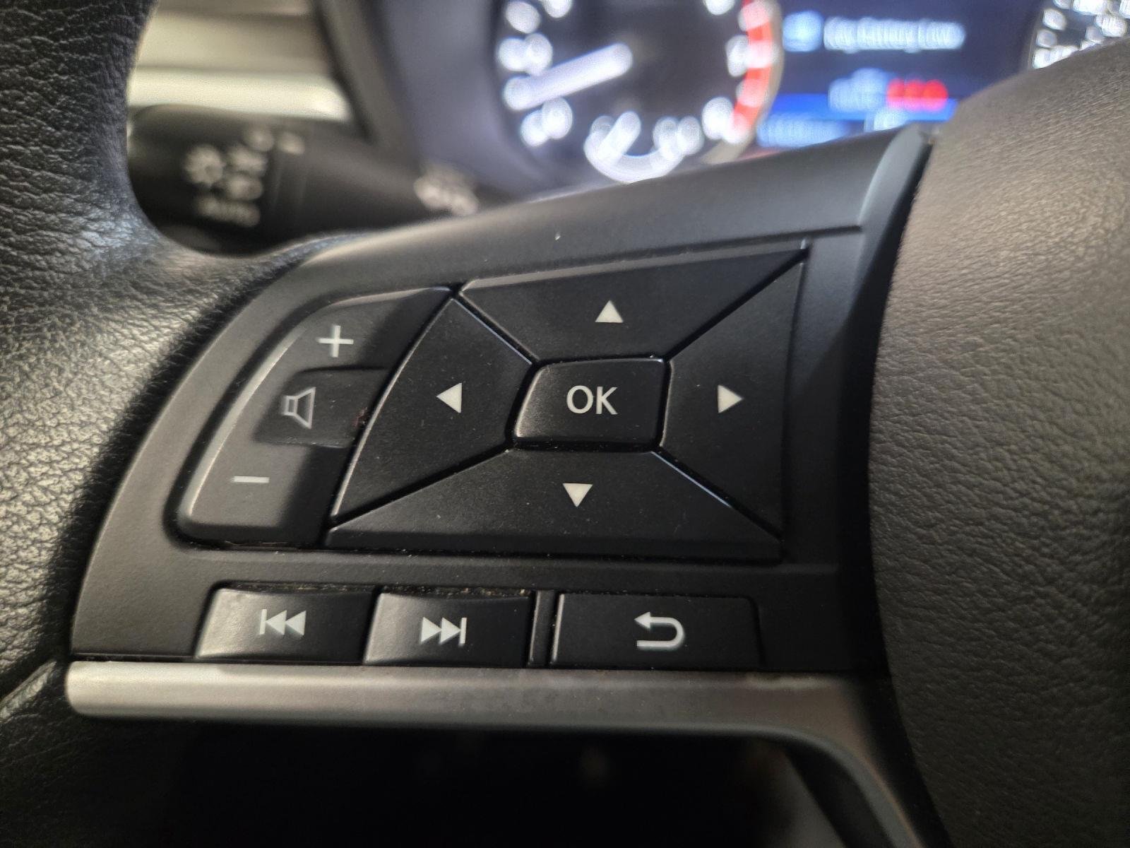 Used 2024 Super Black Nissan 2.5 SV image 11