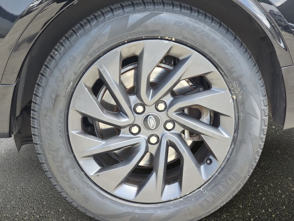 Used 2023 Black Land Rover S R-Dynamic image 36