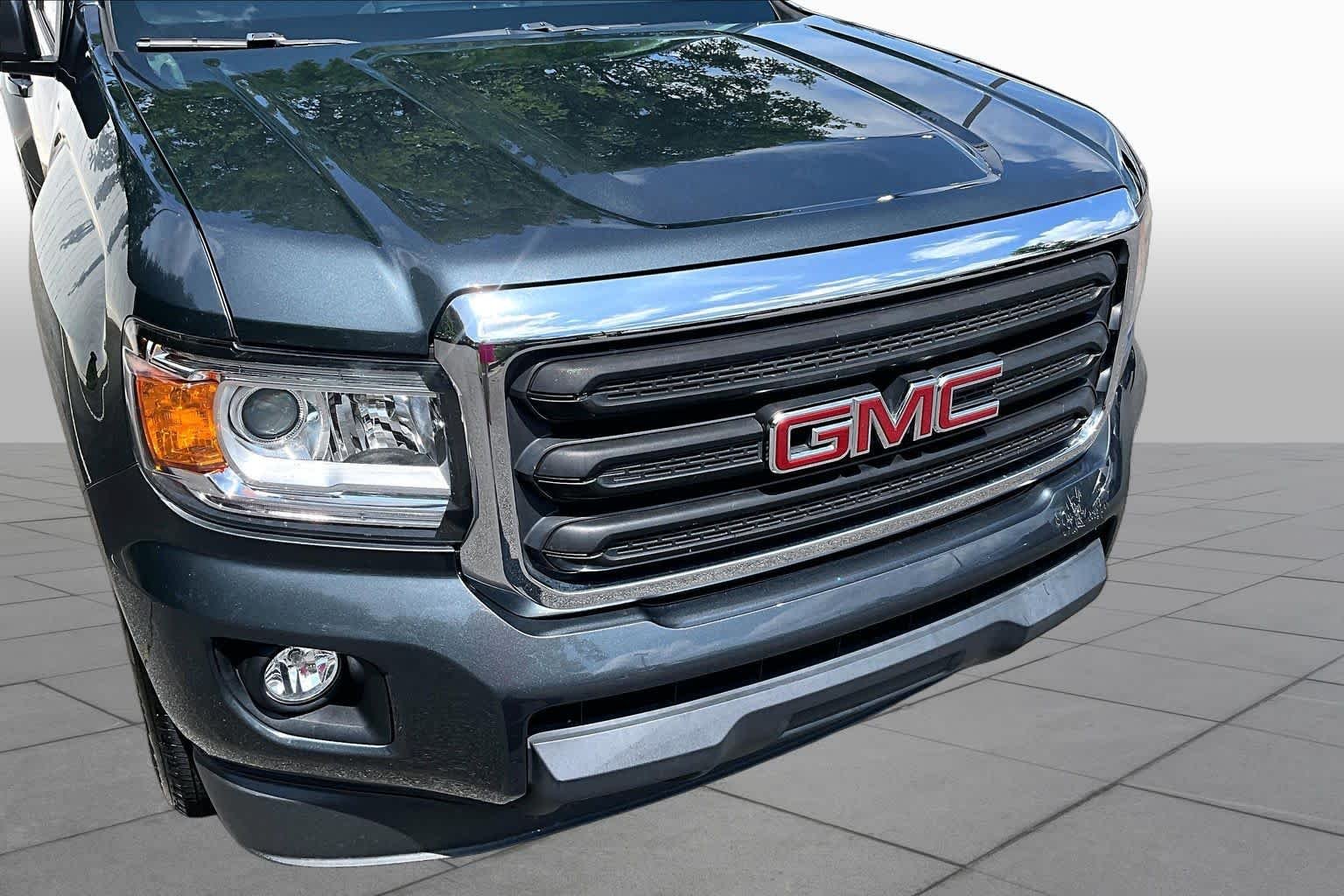 Used 2016 Cyber Gray Metallic GMC 2WD SLE image 29