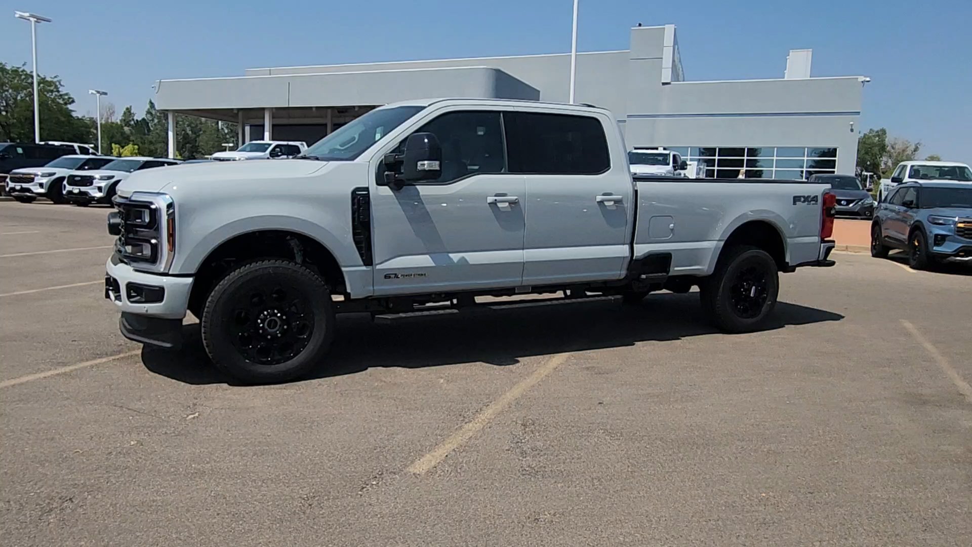 New 2026 Avalanche Ford LARIAT image 4