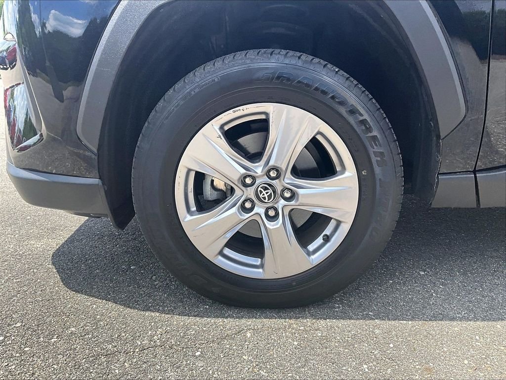 Used 2023 Black Toyota XLE image 7
