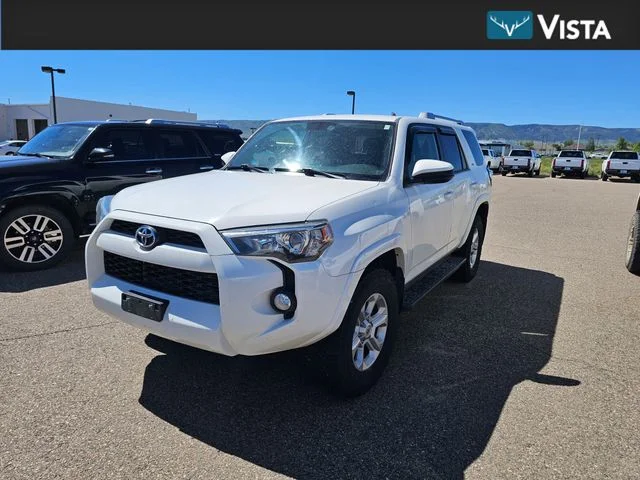 Used 2018 Super White Toyota SR5 image 1