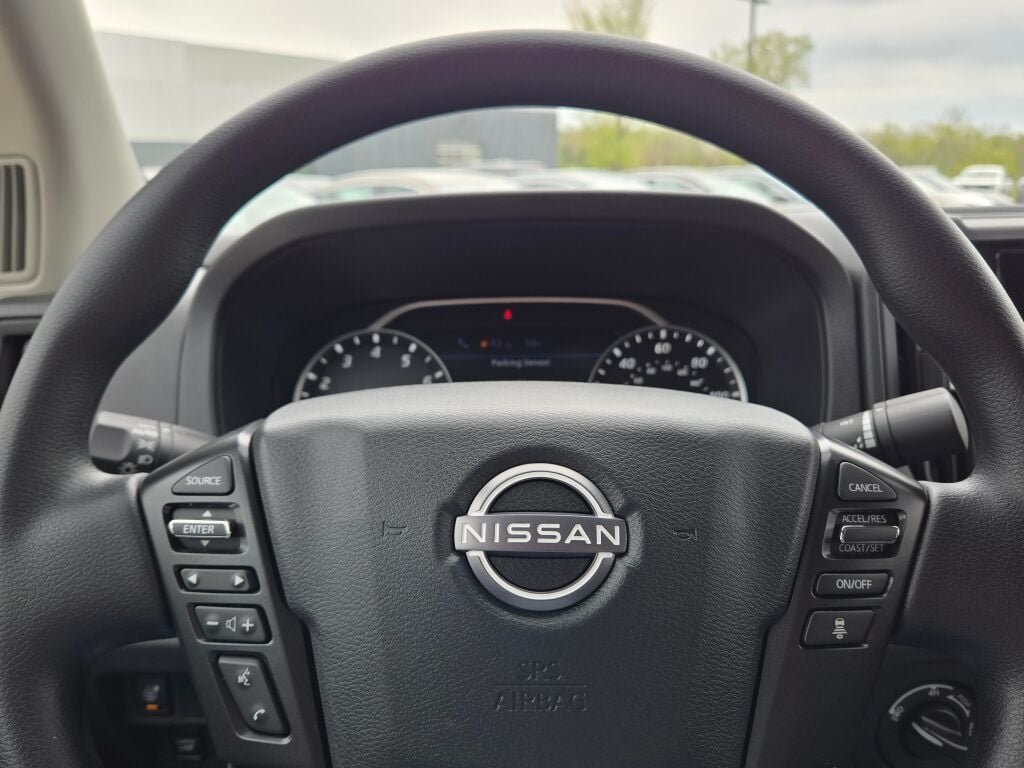 New 2026 Glacier White Nissan Crew Cab S image 30