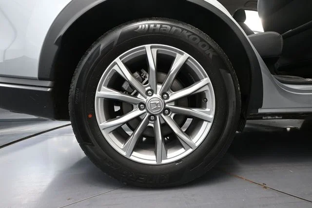Used 2025 Gray Honda EX-L image 13
