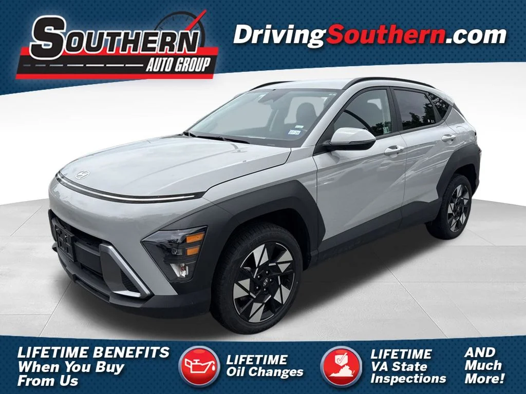 Used 2025 Cyber Gray Metallic Hyundai SEL image 1