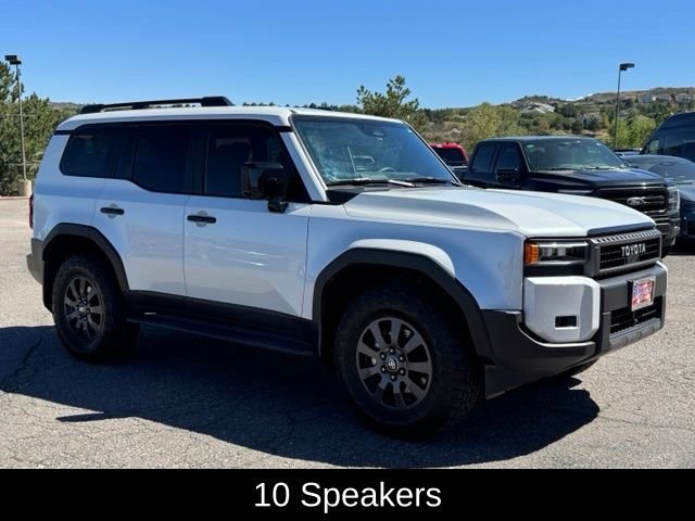 Used 2025 Wind Chill Pearl Toyota Base image 9