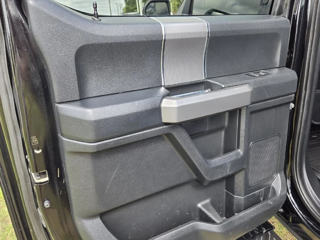Used 2016 Black Ford XLT image 36